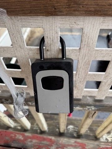 6 Harvard St 1, Lowell, MA 01851