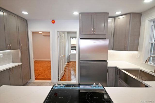 7030 66th Place, Glendale, NY 11385