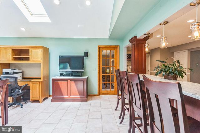 25 ANGELA AVENUE, Morrisville, PA 19067