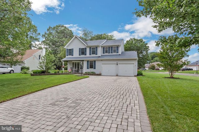25 ANGELA AVENUE, Morrisville, PA 19067