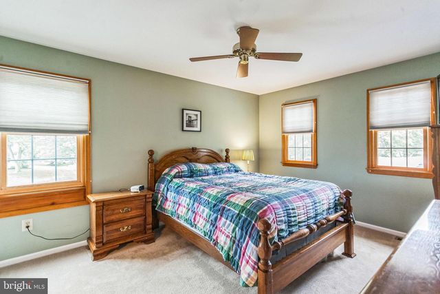 25 ANGELA AVENUE, Morrisville, PA 19067