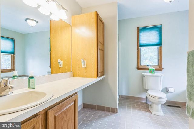 25 ANGELA AVENUE, Morrisville, PA 19067