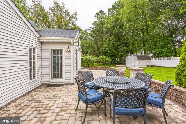 25 ANGELA AVENUE, Morrisville, PA 19067