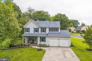 25 ANGELA AVENUE, Morrisville, PA 19067