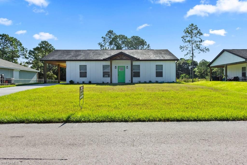 2004 Grayson AVE, ALVA, FL 33920 — exterior