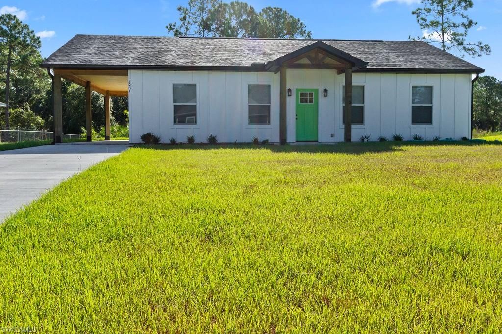 2004 Grayson AVE, ALVA, FL 33920 — photo 2