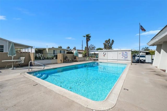 1750 Whittier 27, Costa Mesa, CA 92627