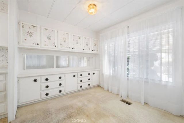 1750 Whittier 27, Costa Mesa, CA 92627