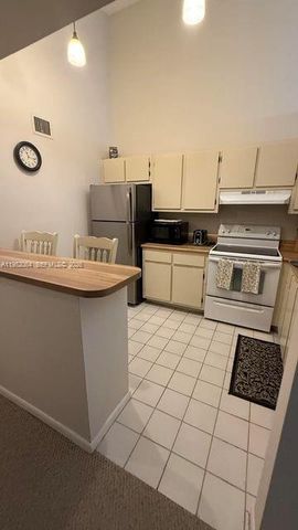 6327 Chasewood Dr G, Jupiter, FL 33458