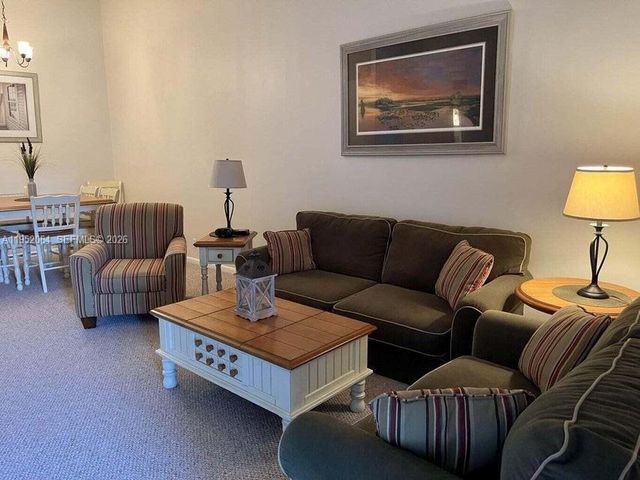 6327 Chasewood Dr G, Jupiter, FL 33458