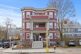 69 Pleasant Street 1, Boston, MA 02125