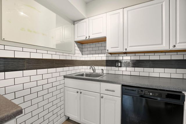 5366 Yorkshire Village Lane, B22, Columbus, OH 43232