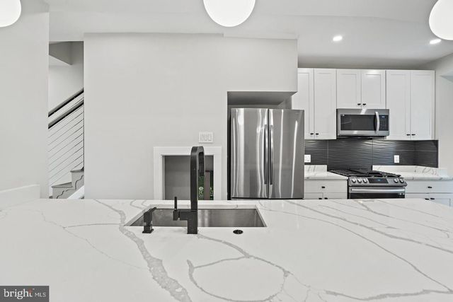 719 QUEBEC PL NW, Washington, DC 20010