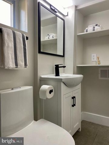 719 QUEBEC PL NW, Washington, DC 20010