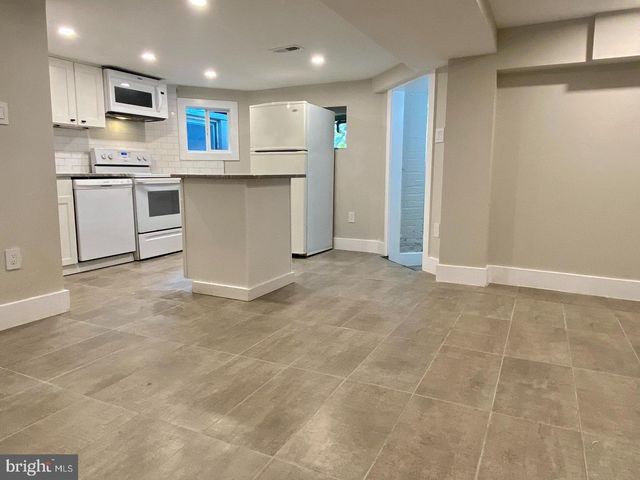 719 QUEBEC PL NW, Washington, DC 20010