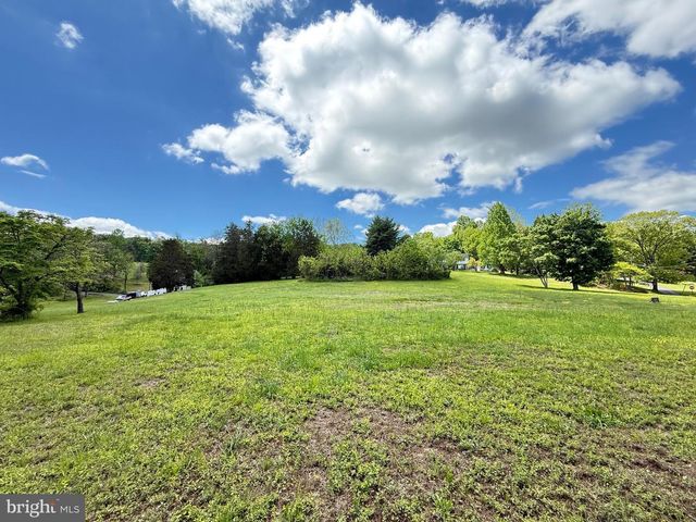 1271 TEMPLE RD, Pottstown, PA 19465