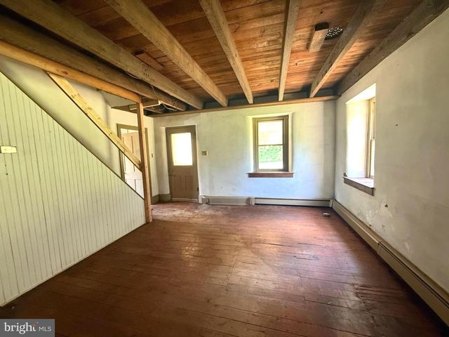 1271 TEMPLE RD, Pottstown, PA 19465