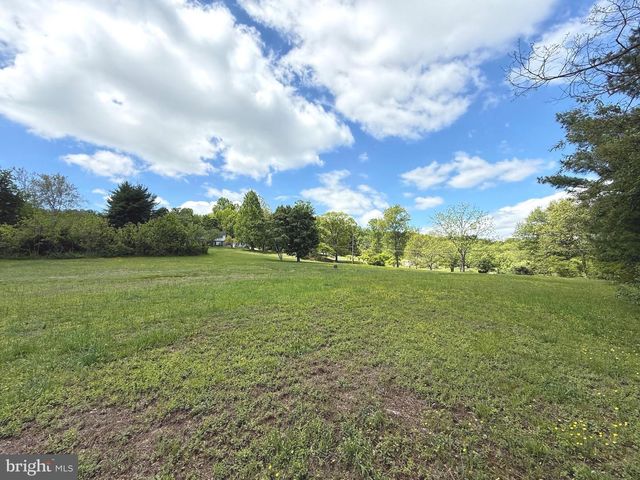 1271 TEMPLE RD, Pottstown, PA 19465