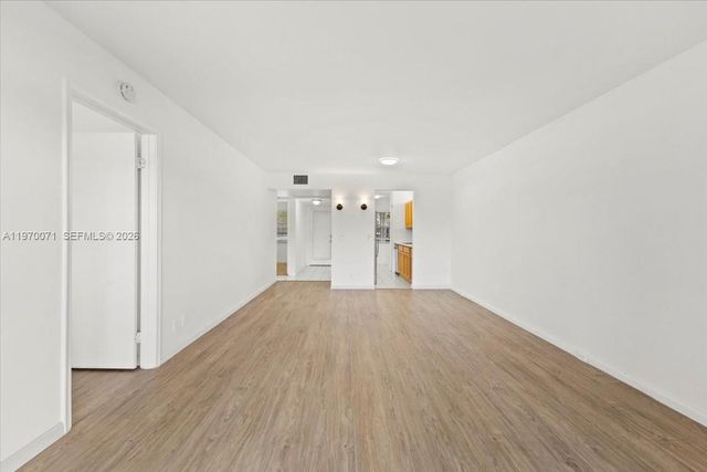 12701 SW 13th St 113F, Pembroke Pines, FL 33027