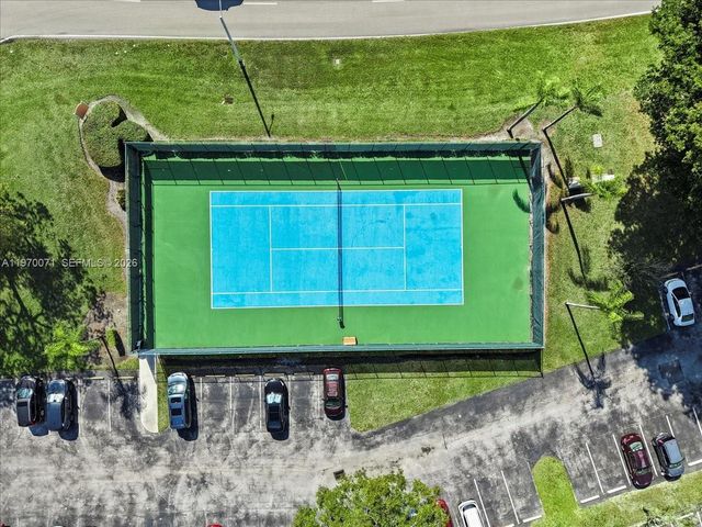 12701 SW 13th St 113F, Pembroke Pines, FL 33027