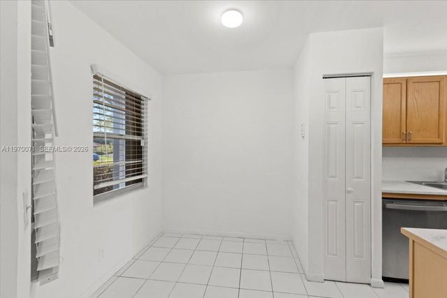 12701 SW 13th St 113F, Pembroke Pines, FL 33027