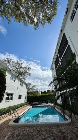 1212 SE 2nd Court 304, Fort Lauderdale, FL 33301