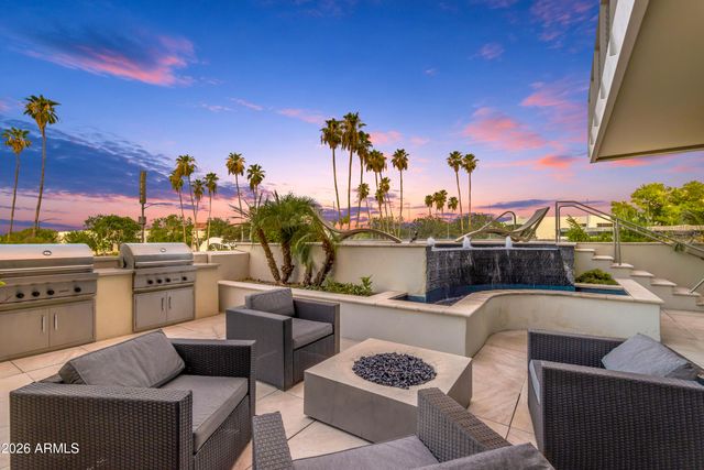 7502 E MAIN Street 2004, Scottsdale, AZ 85251