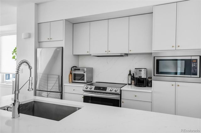 2578 S Broadway, Denver, CO 80210