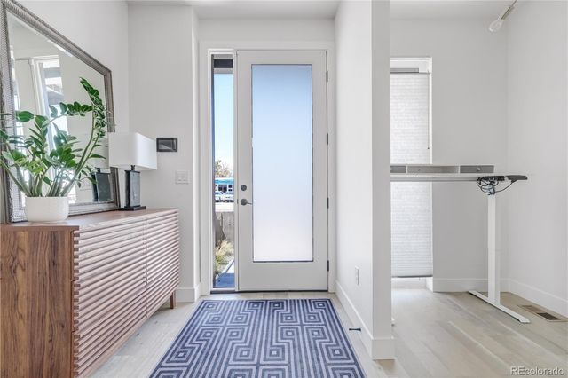 2578 S Broadway, Denver, CO 80210