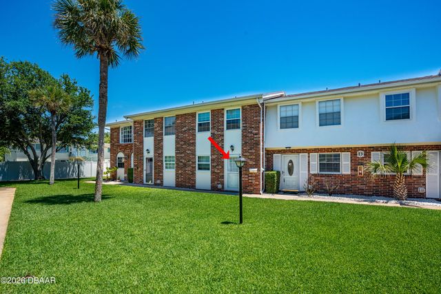2200 S Palmetto Avenue b030, South Daytona, FL 32119
