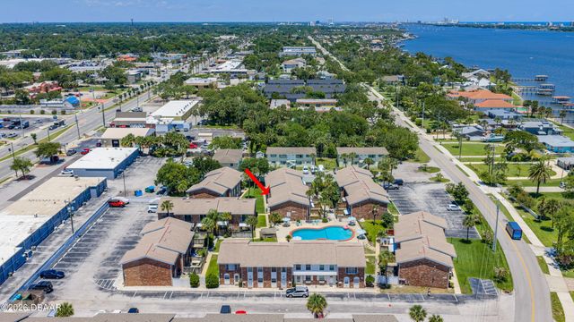 2200 S Palmetto Avenue b030, South Daytona, FL 32119
