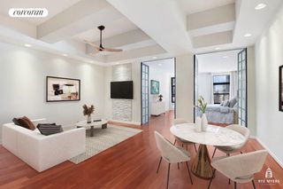 529 W 42ND Street # 5R, New York City, NY 10036