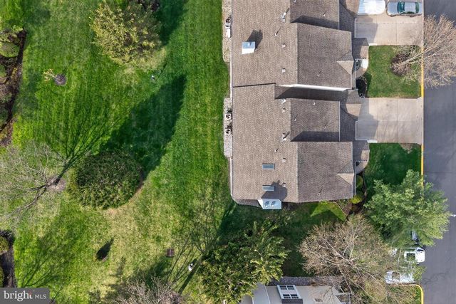 7401-A NORMANDY DR, Mount Laurel, NJ 08054