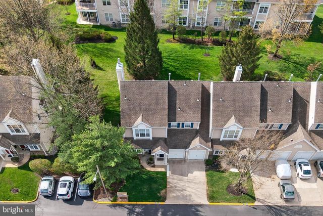 7401-A NORMANDY DR, Mount Laurel, NJ 08054