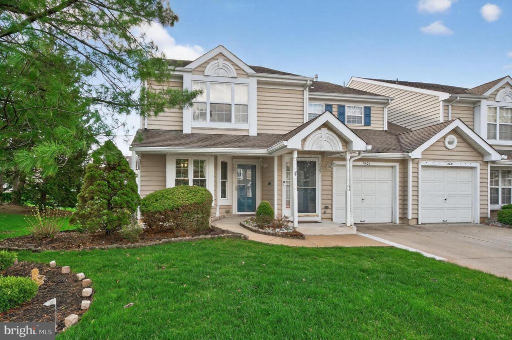 7401-A NORMANDY DR, Mount Laurel, NJ 08054