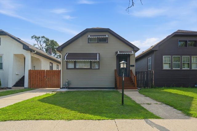 1200 S 15th Avenue, Maywood, IL 60153