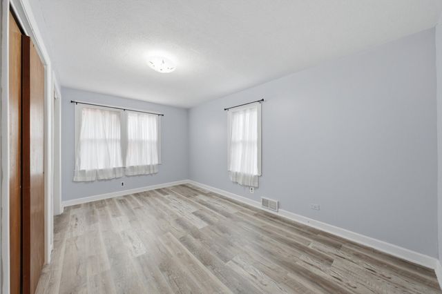 1200 S 15th Avenue, Maywood, IL 60153