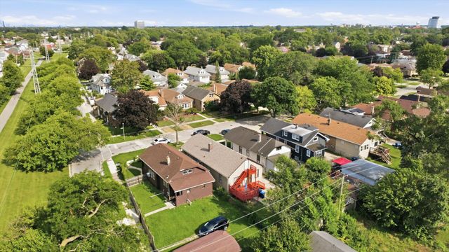 1200 S 15th Avenue, Maywood, IL 60153