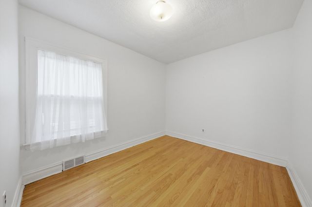 1200 S 15th Avenue, Maywood, IL 60153