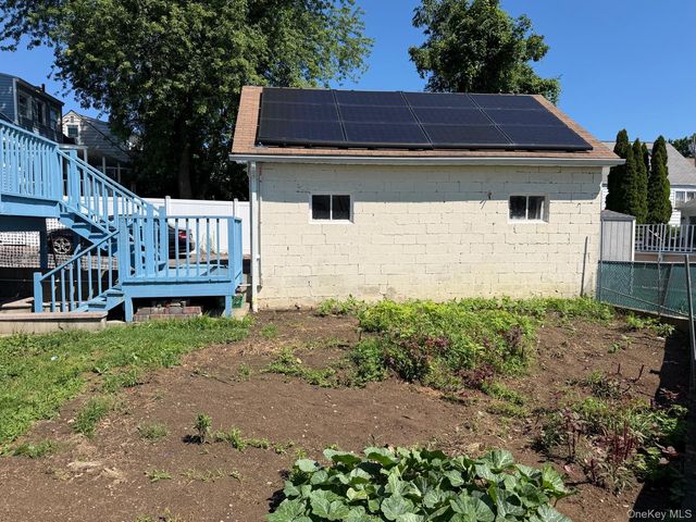 80 Westerly Street, Yonkers, NY 10704