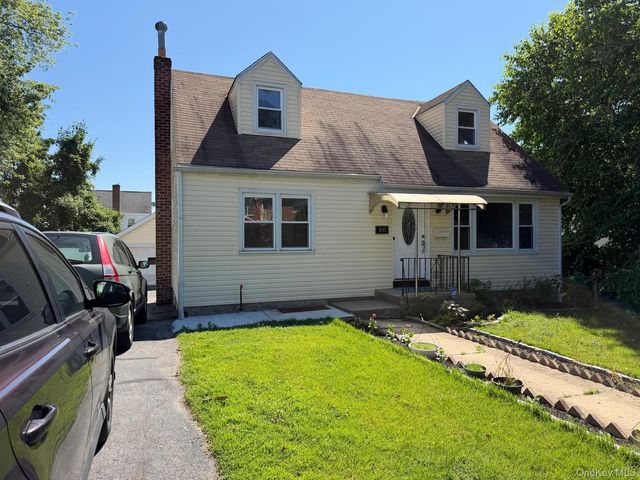 80 Westerly Street, Yonkers, NY 10704