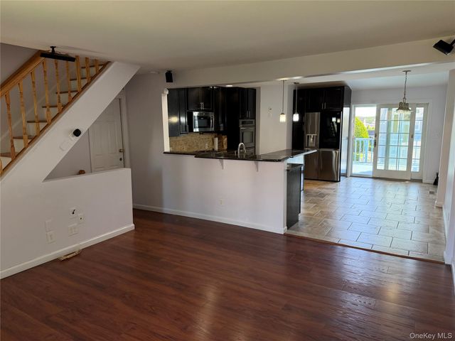 80 Westerly Street, Yonkers, NY 10704