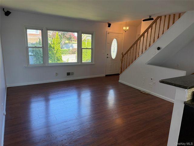 80 Westerly Street, Yonkers, NY 10704