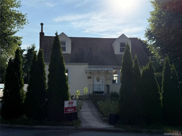 80 Westerly Street, Yonkers, NY 10704