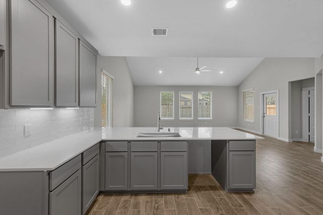 3130 Soaring Pines Trail, Conroe, TX 77301