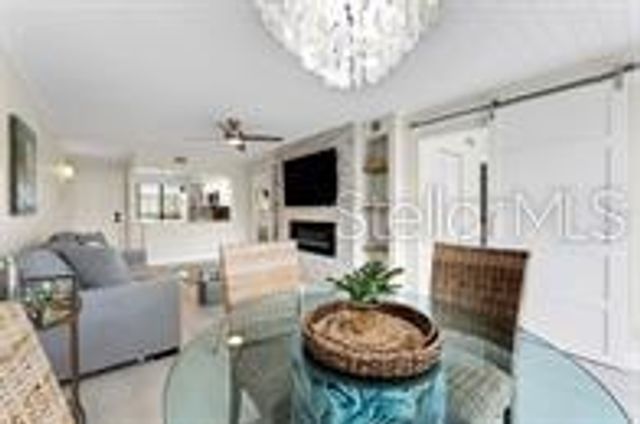 6372 PALMA DEL MAR BOULEVARD S 219, St Petersburg, FL 33715