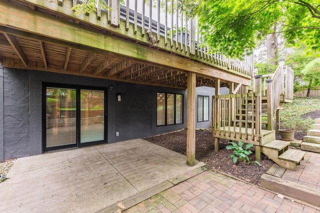 2248 Sandover Road, Columbus, OH 43220