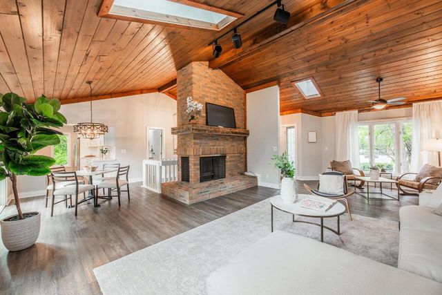 2248 Sandover Road, Columbus, OH 43220