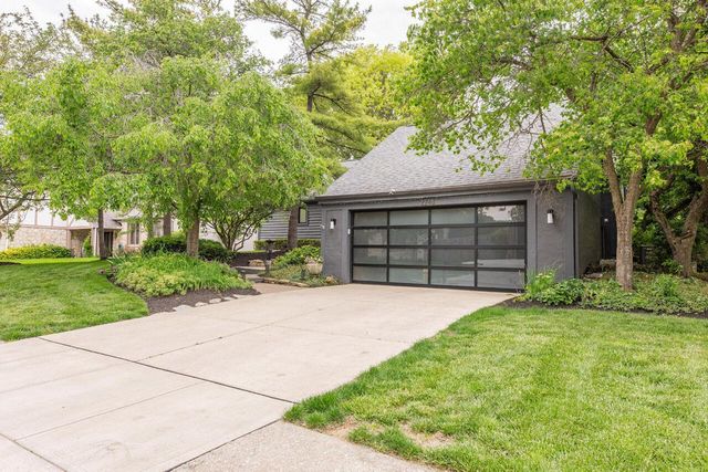 2248 Sandover Road, Columbus, OH 43220