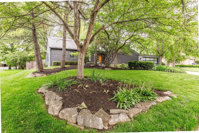 2248 Sandover Road, Columbus, OH 43220